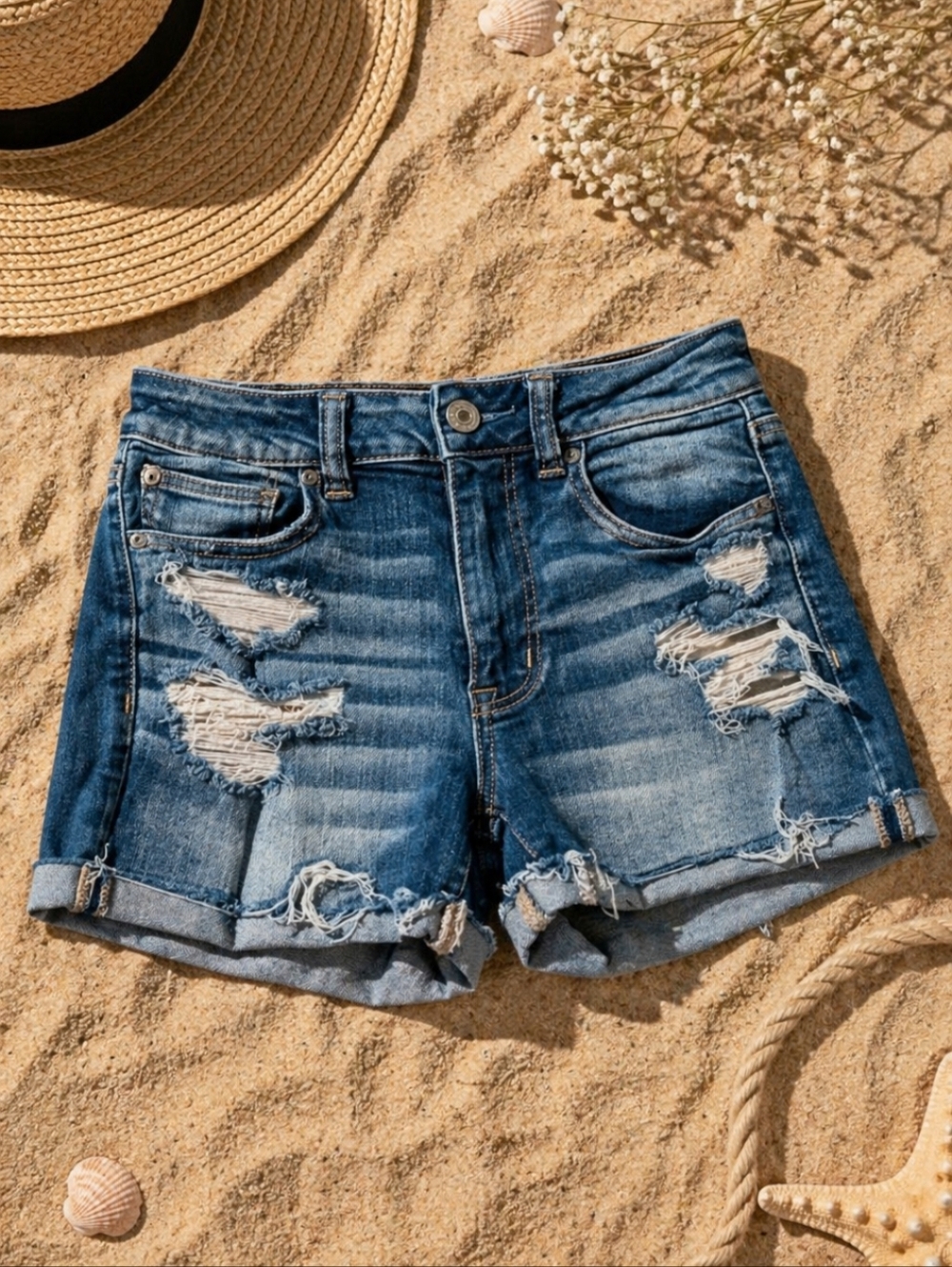 American Eagle Denim Blue Distressed Jean Shorts Casual Cuffed Hems Sz 6